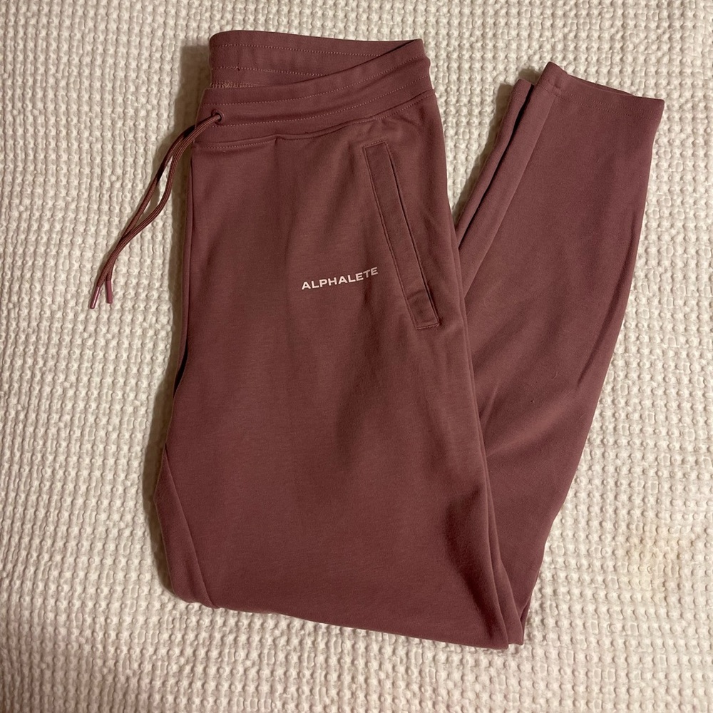 alphalete joggers - size large